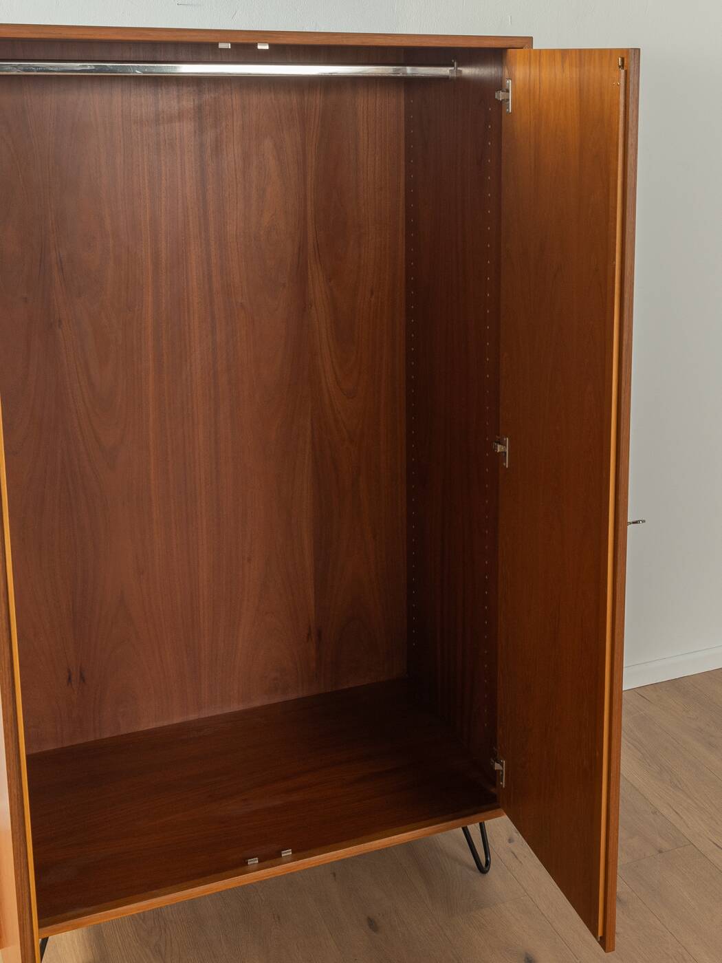 Armoire WK Möbel des années 1960