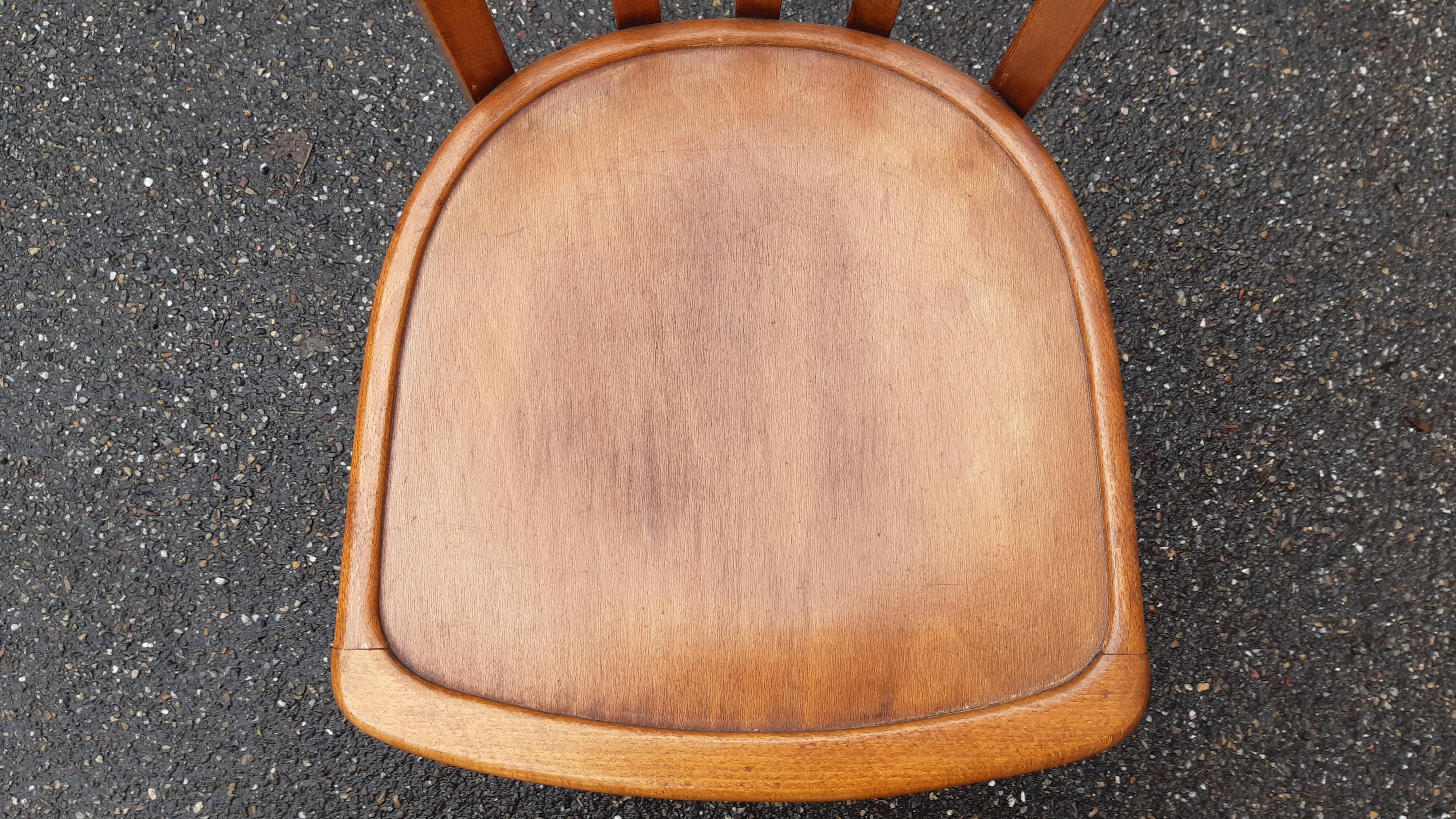 Paire de chaises bistrot années 60