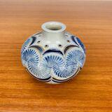 Art Deco vase in Alsace sandstone from Betschdorf