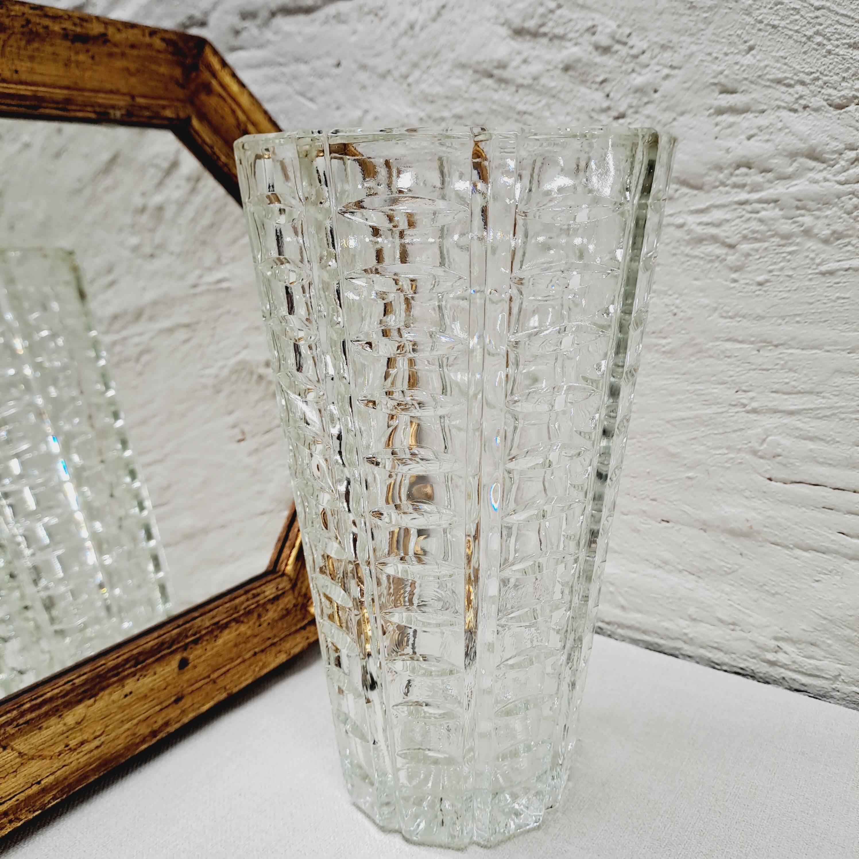 Vase verre ciselé Années 70