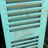 Louvered shutters
