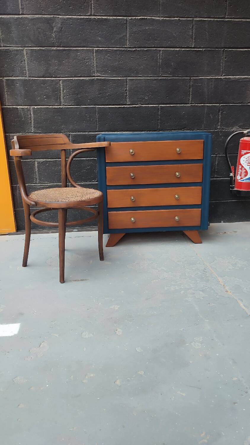 Vintage chest of drawers