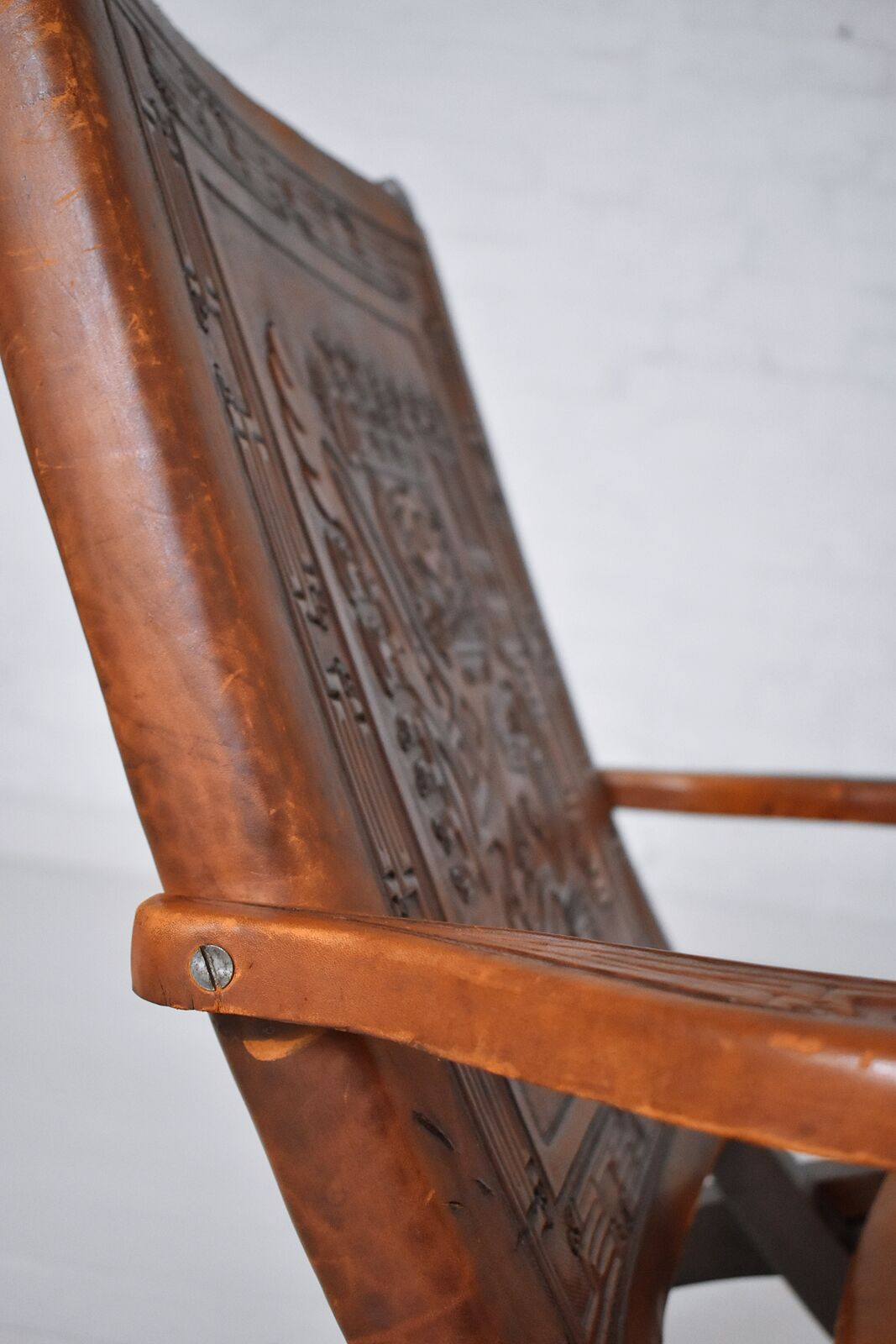Ecuadorian wood and leather folding chair by Angel Pazmino
