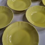 Ensemble de six assiettes creuses jaune grains de riz, "Bon vivant", Gien, 21 cm