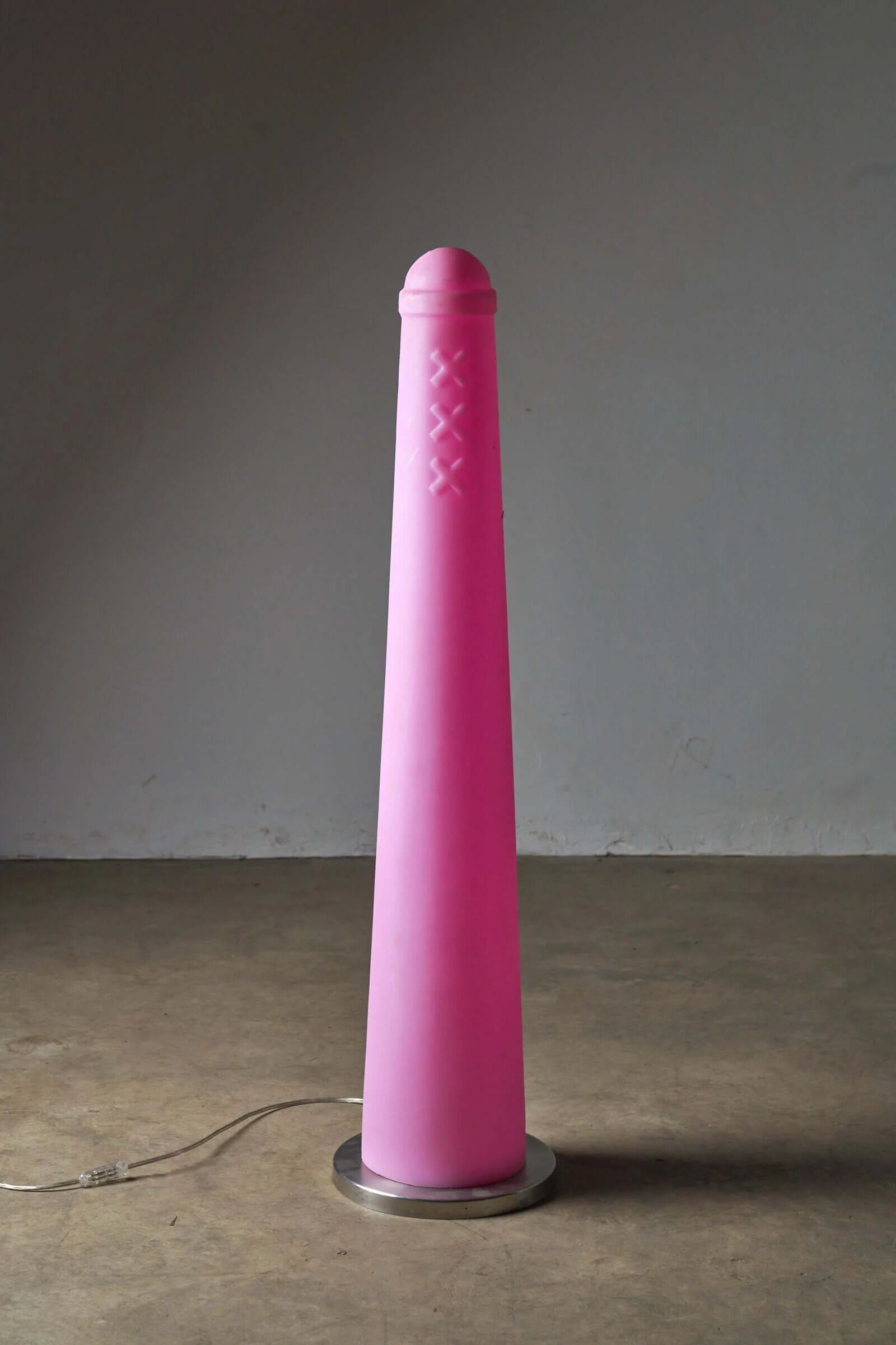 Amsterdamse Pole floor lamps in pink for Bijenkorf, 1990s