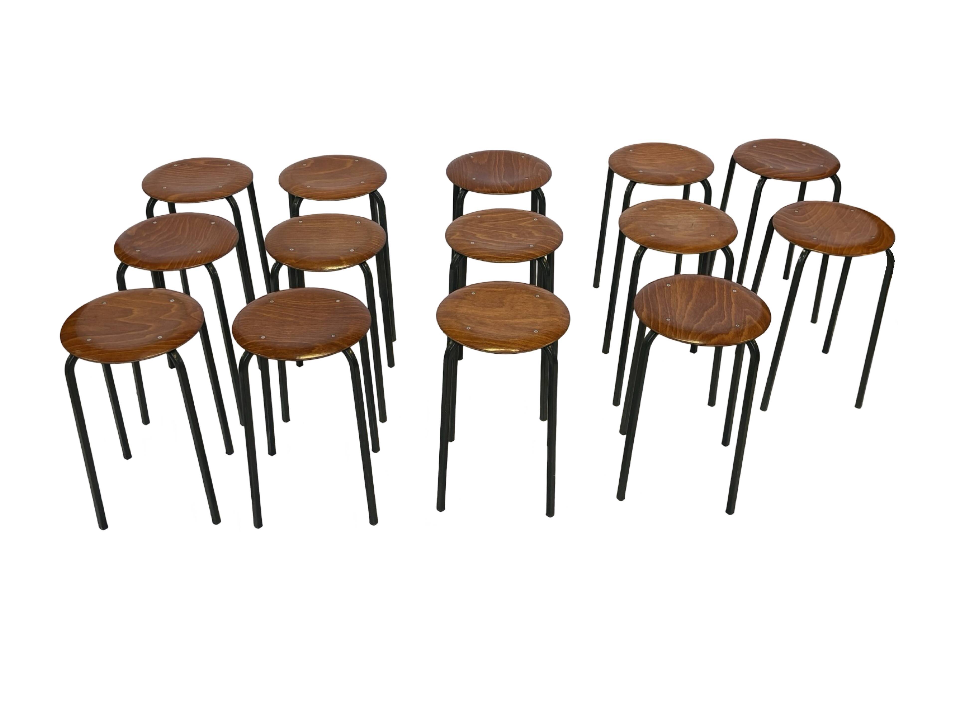 Set of 4 Vintage stools - work stool - Eromes Marko - 60s minimalist design