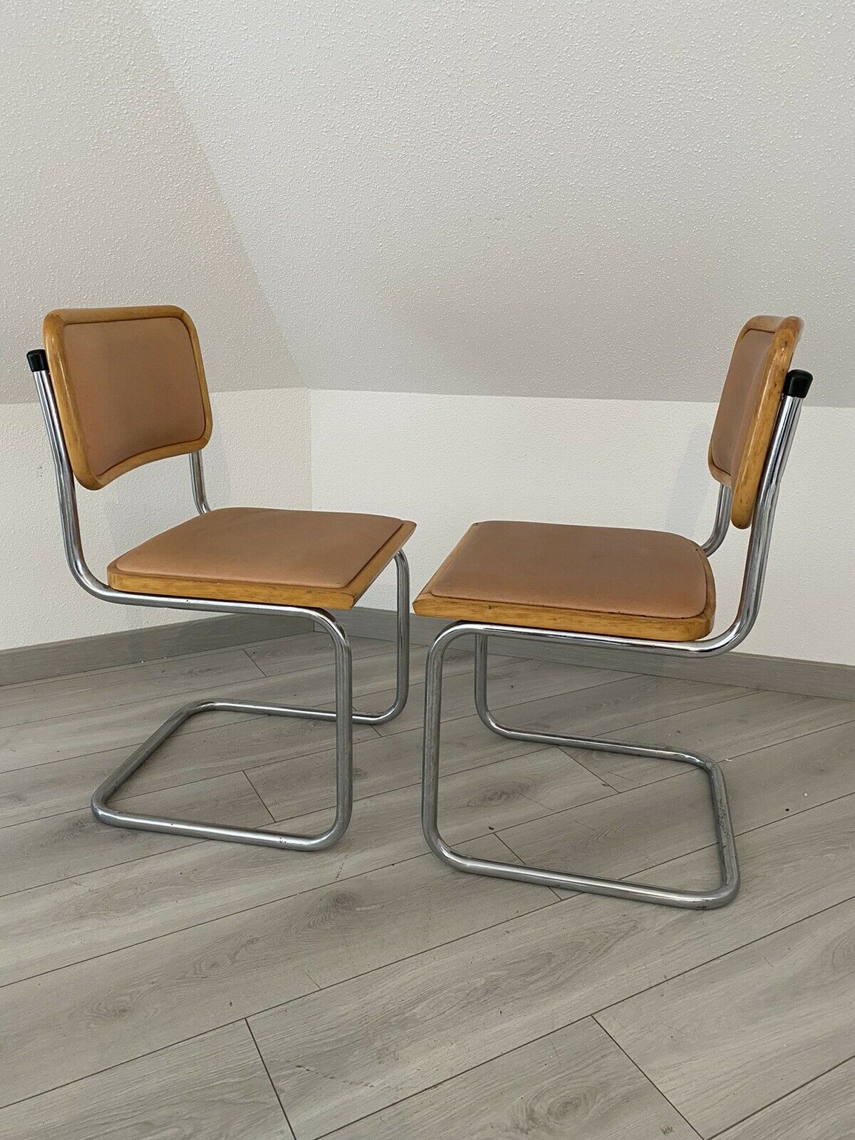 Pair chairs B32 Cesca skaï by Marcel Breuer vintage 1960