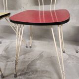 Chaises en formica pieds eiffel