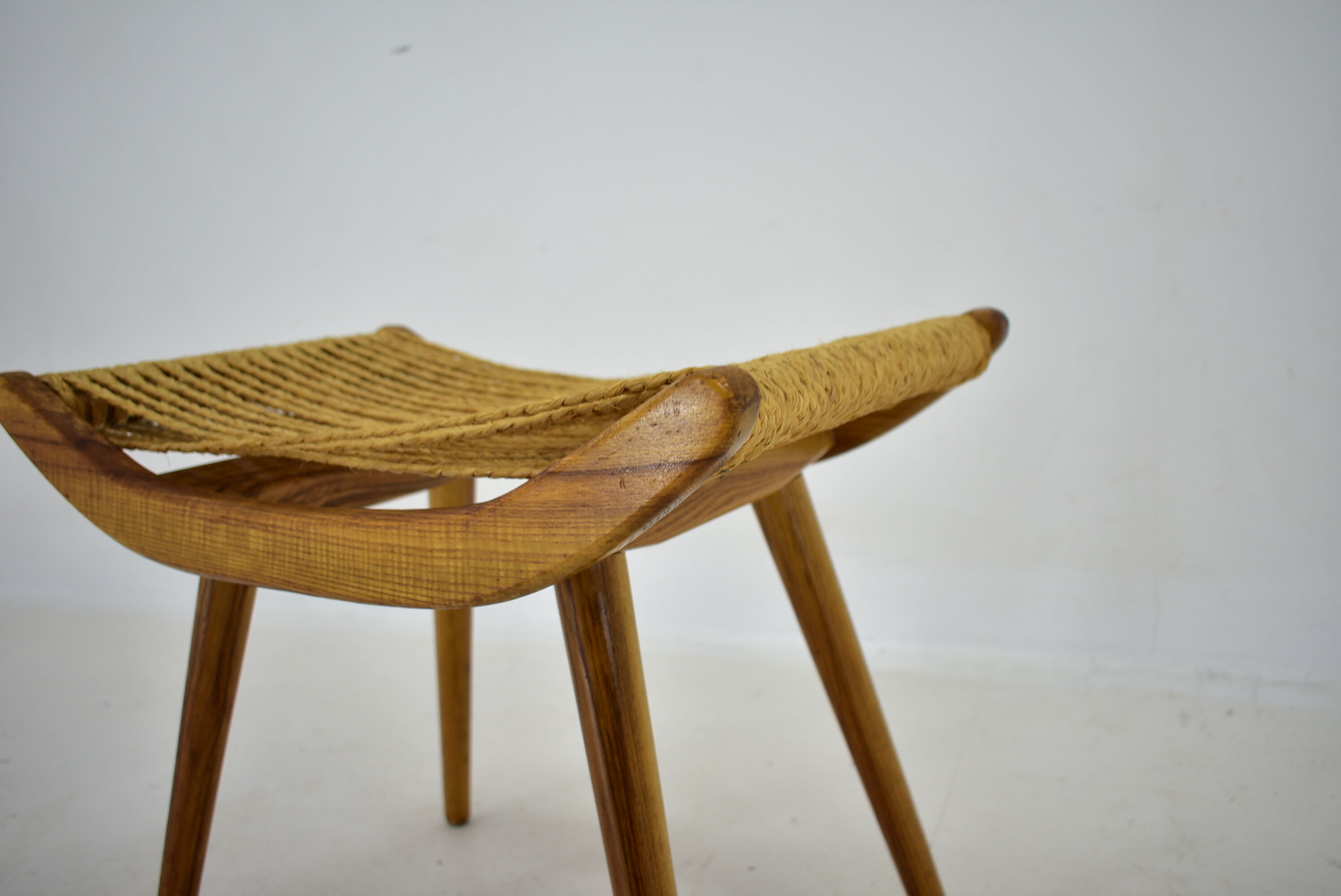 Pair of beech straw stools, 1960s, Czechoslovakia