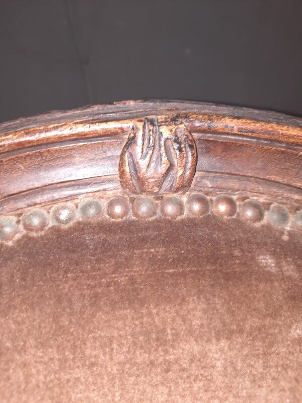 Paire de fauteuils transition des époques Louis XV  Louis XVI