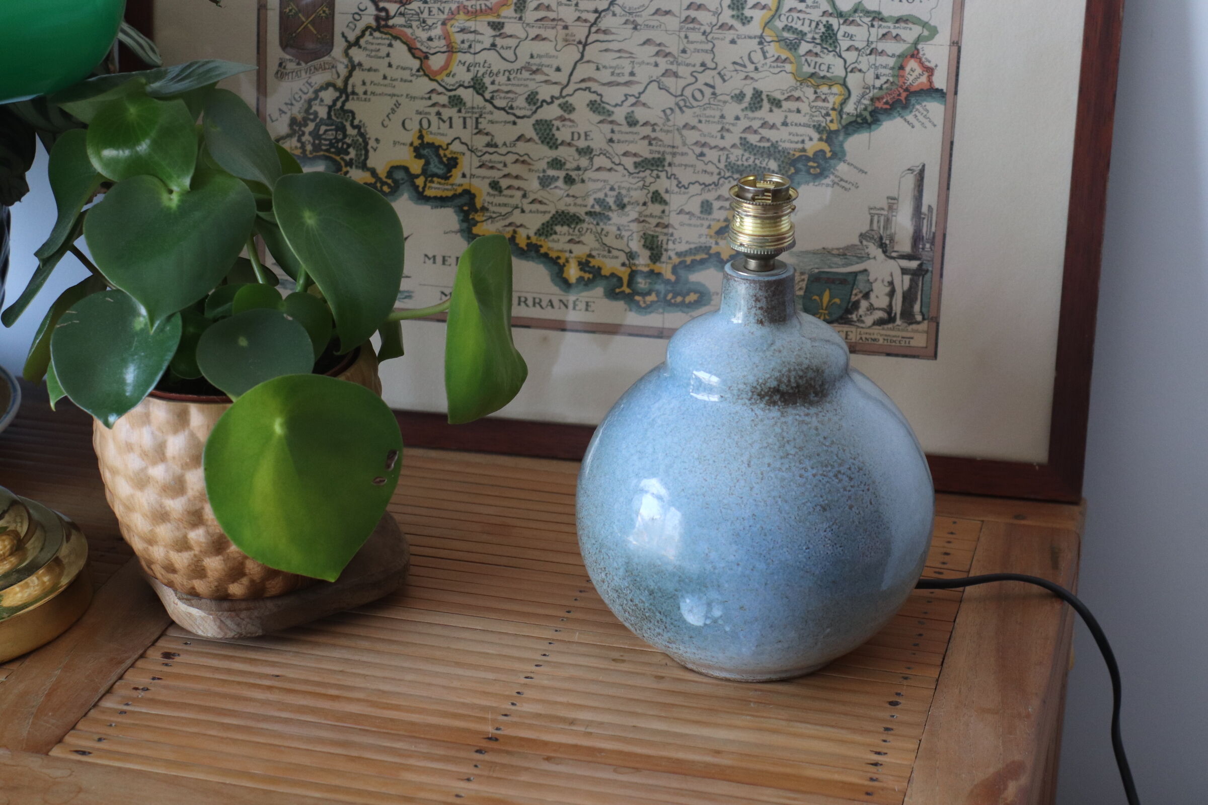 Blue ceramic ball lamp foot