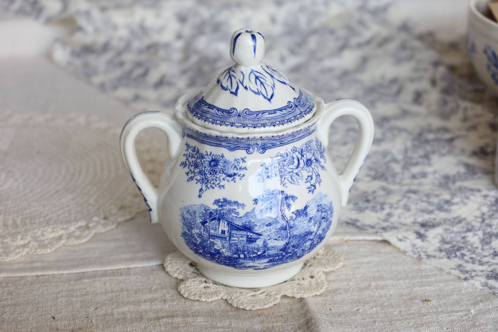 Antique Lunéville earthenware sugar bowl
