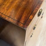 Petite commode en acajou