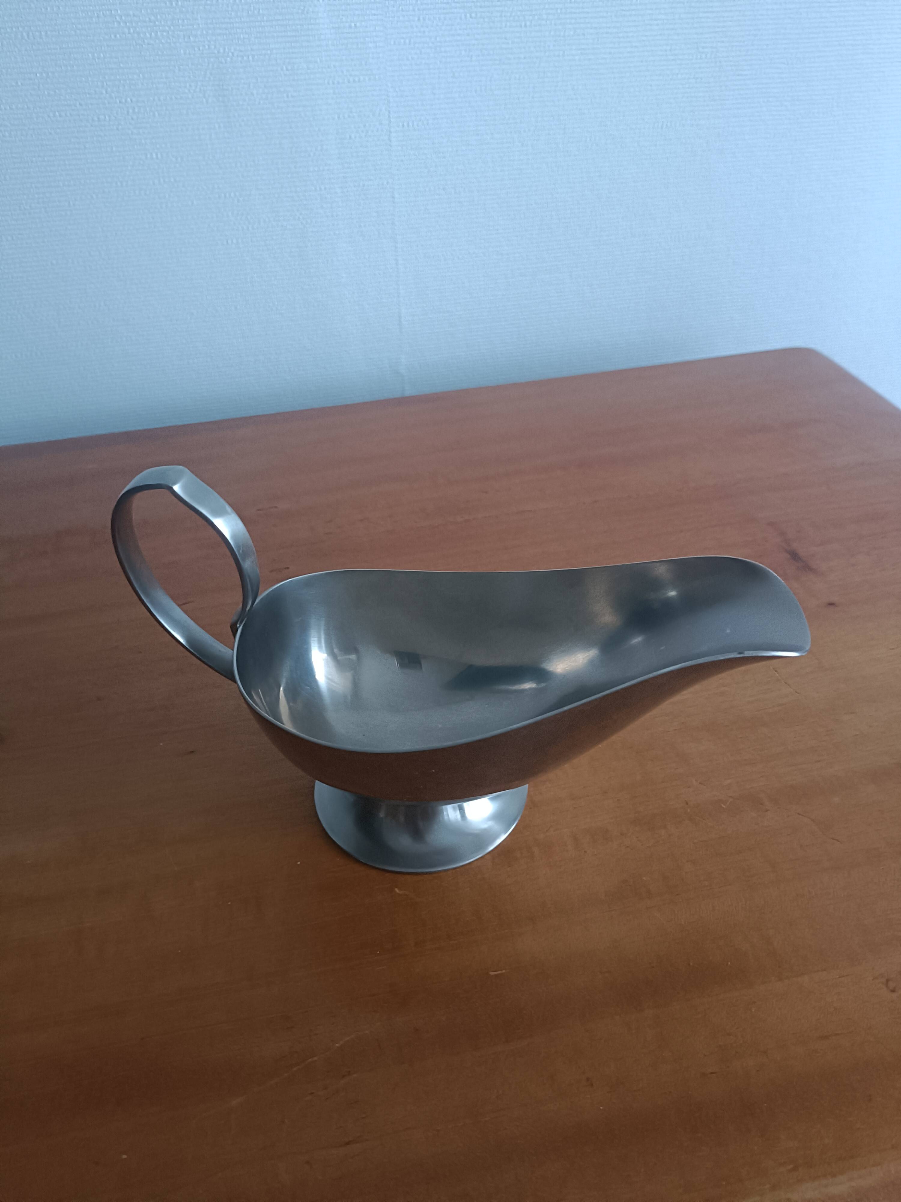 Royal BB Metal Gravy Boat
