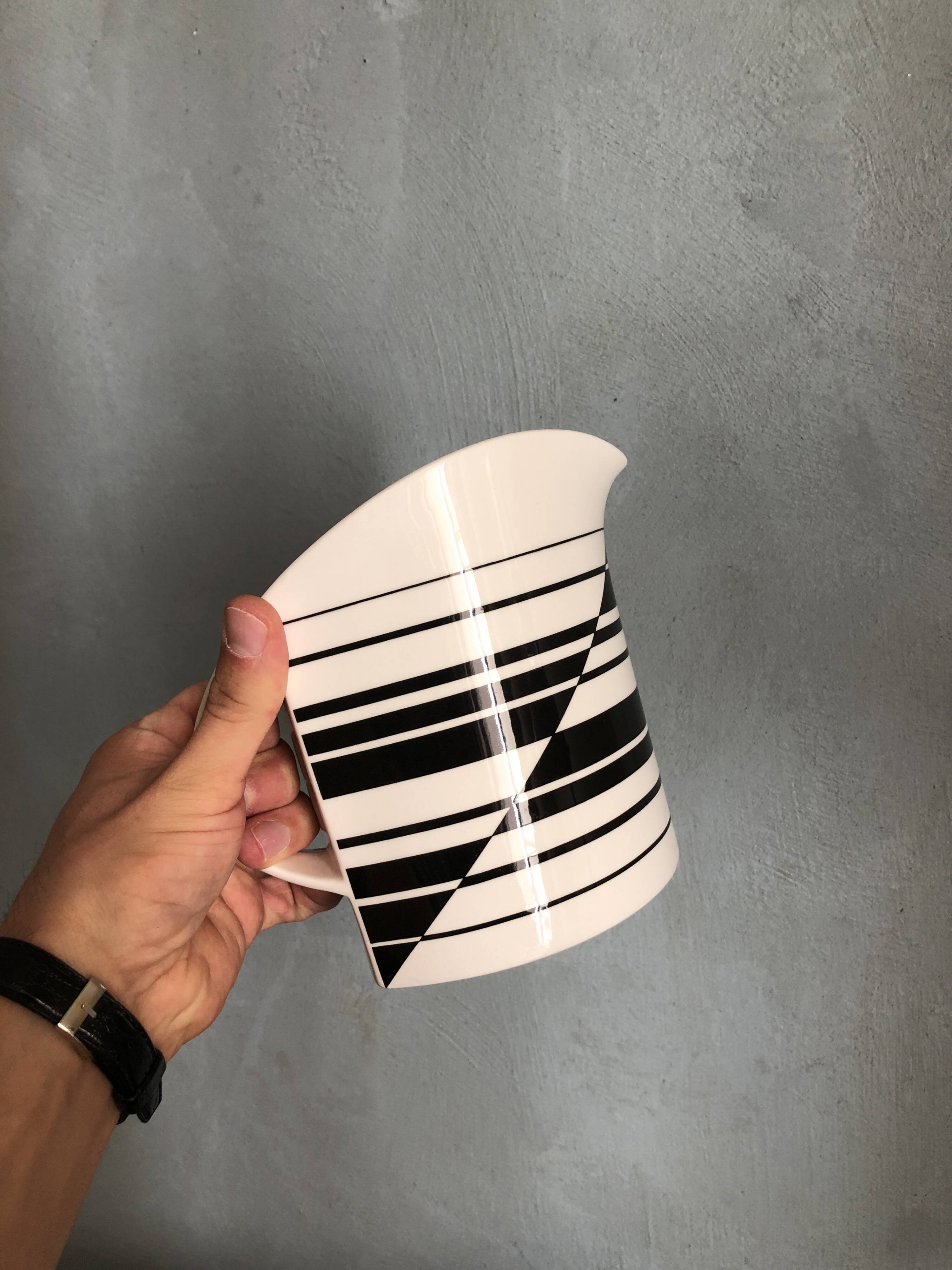 Villeroy & Boch vintage porcelain teapot