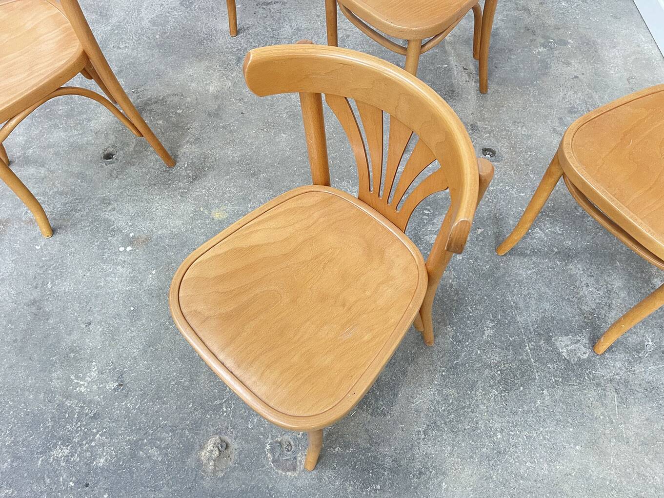 Baumann 'alouette' light bistro chairs