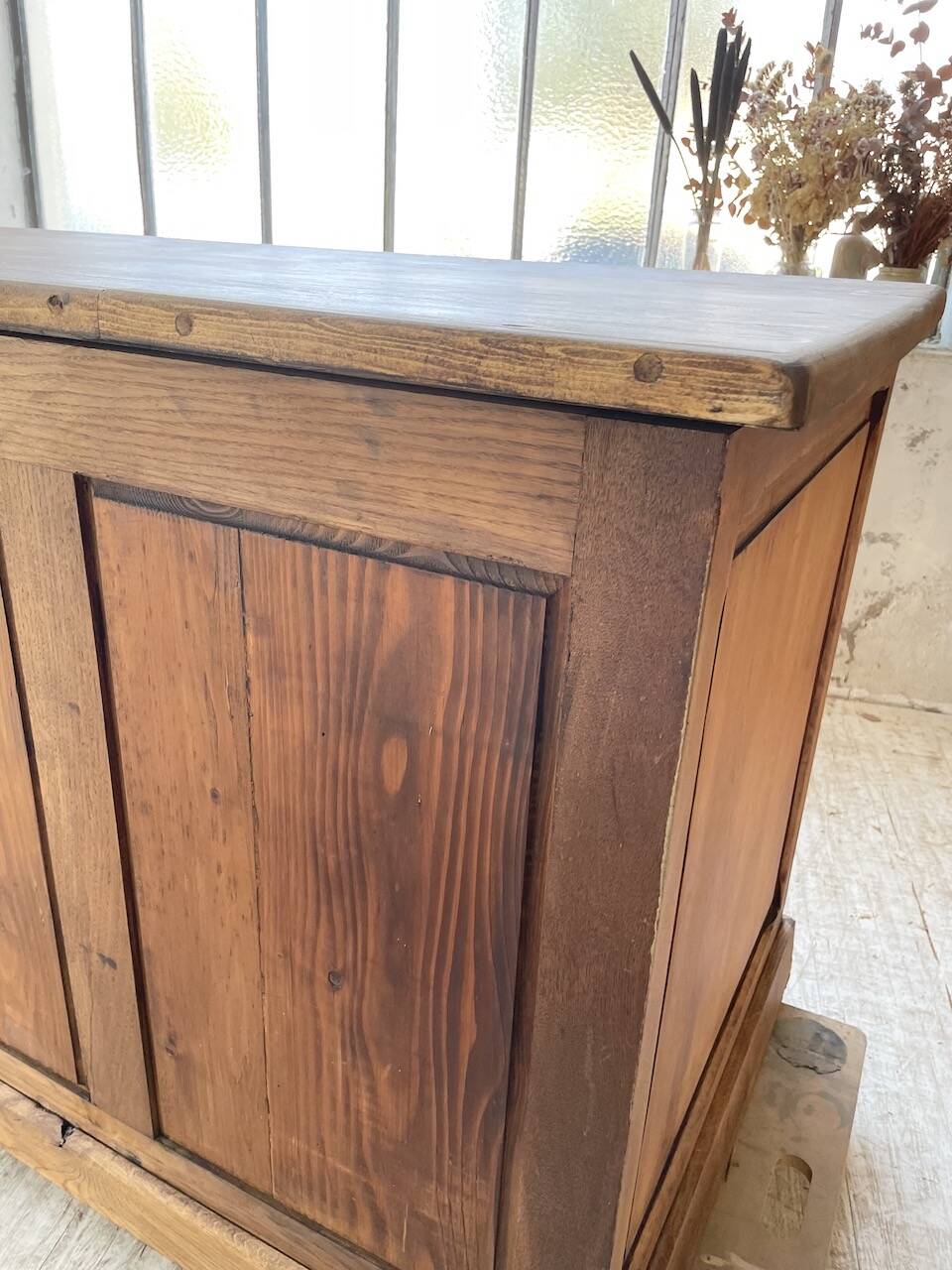 XXL solid oak counter sideboard