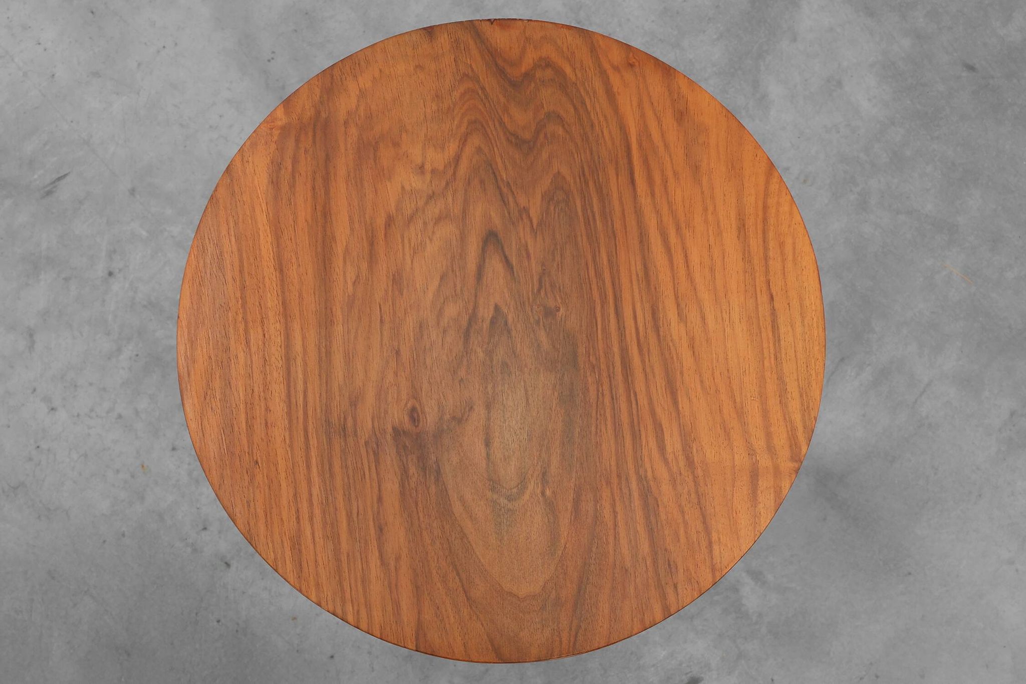 Art deco oak wooden round side table with bended leg, France 1920s