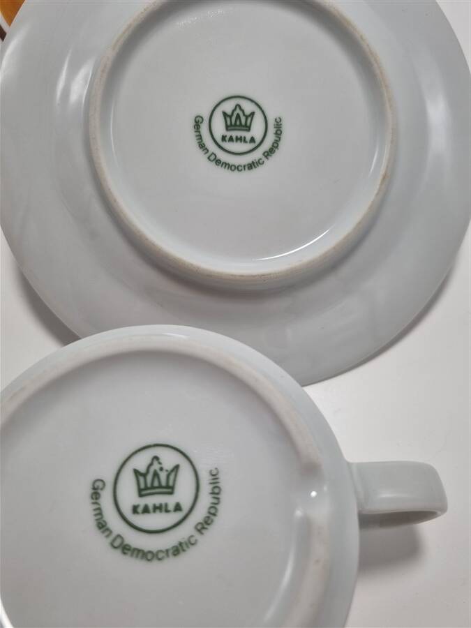 Set of 6 vintage cups