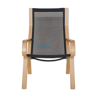 Lamintated beech and gauze design lounge chair