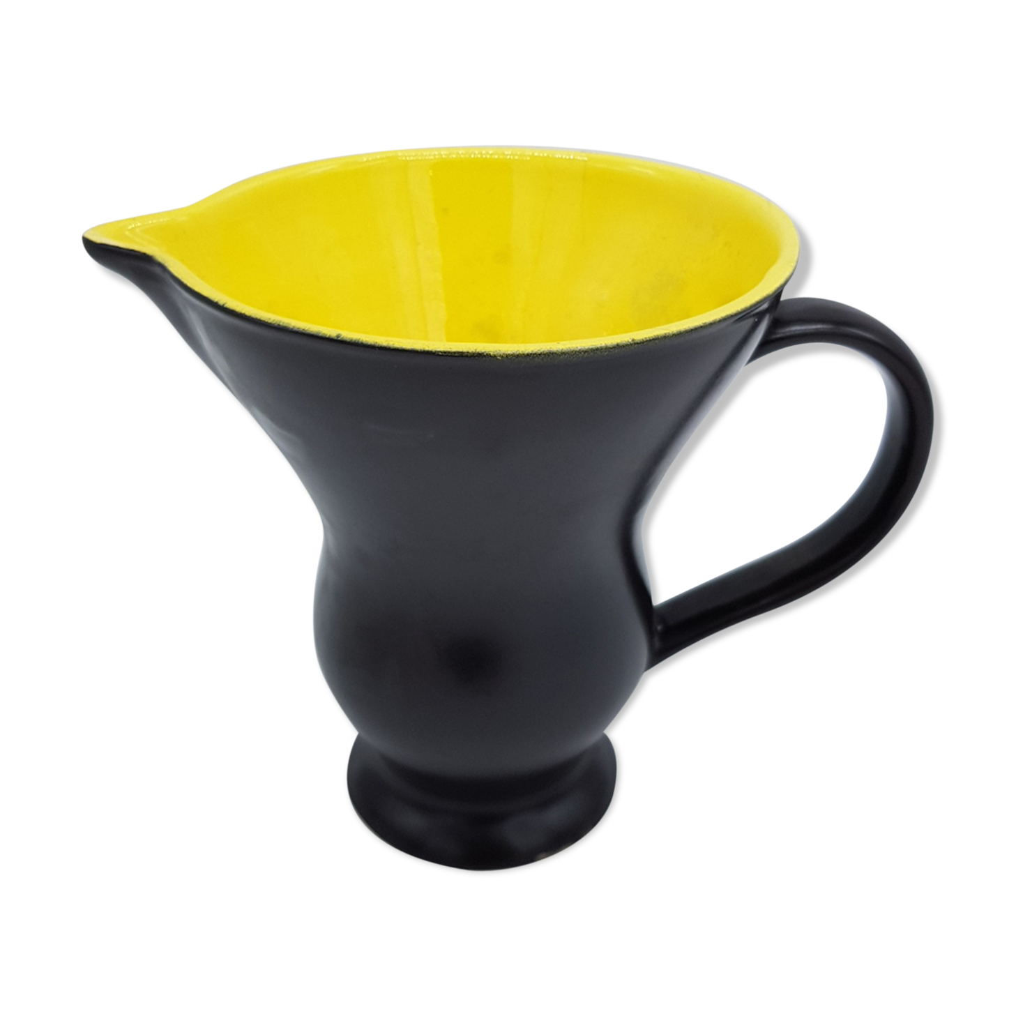 Pitcher Digoin Sarreguemines black satin and yellow