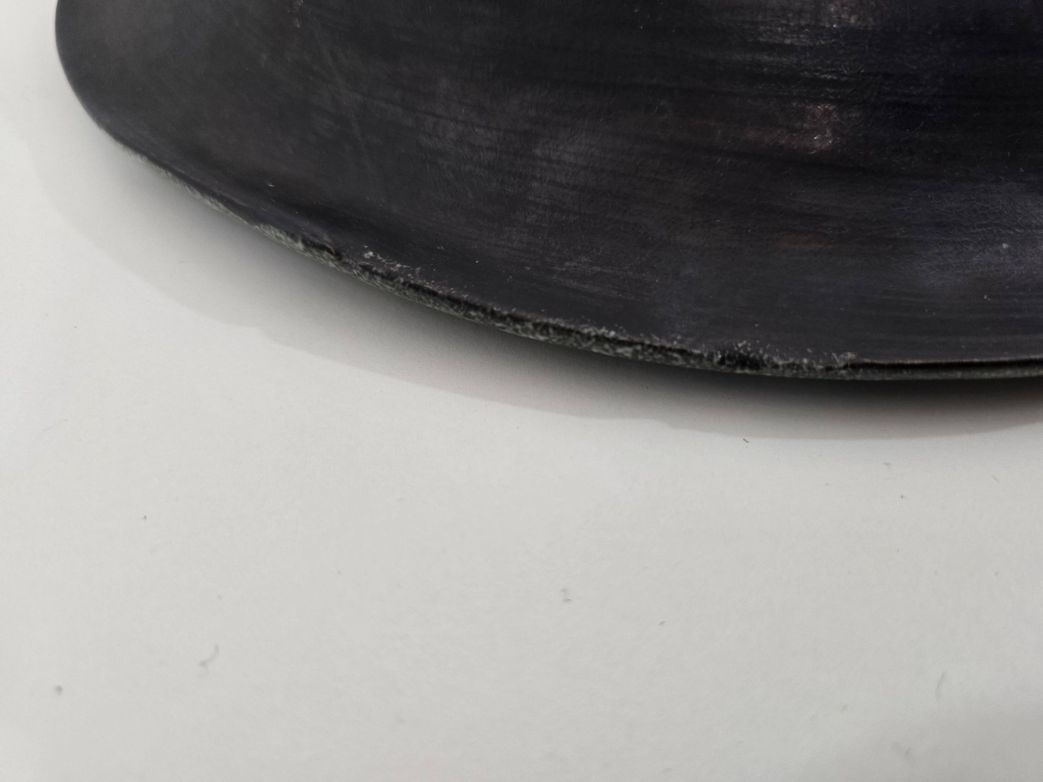 Decorative dish with a woman's face signed Le Tignard – Accolay, France 1970