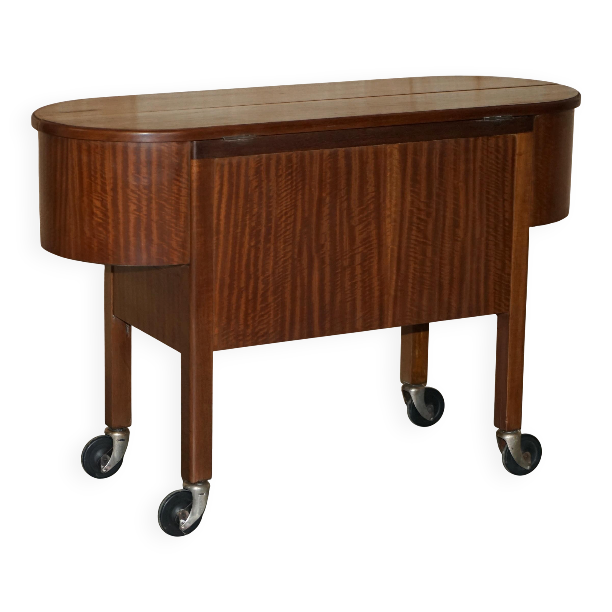 Bar vintage années 1930 sur roulettes