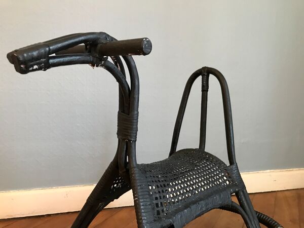 Cheval à bascule en rotin et bambou