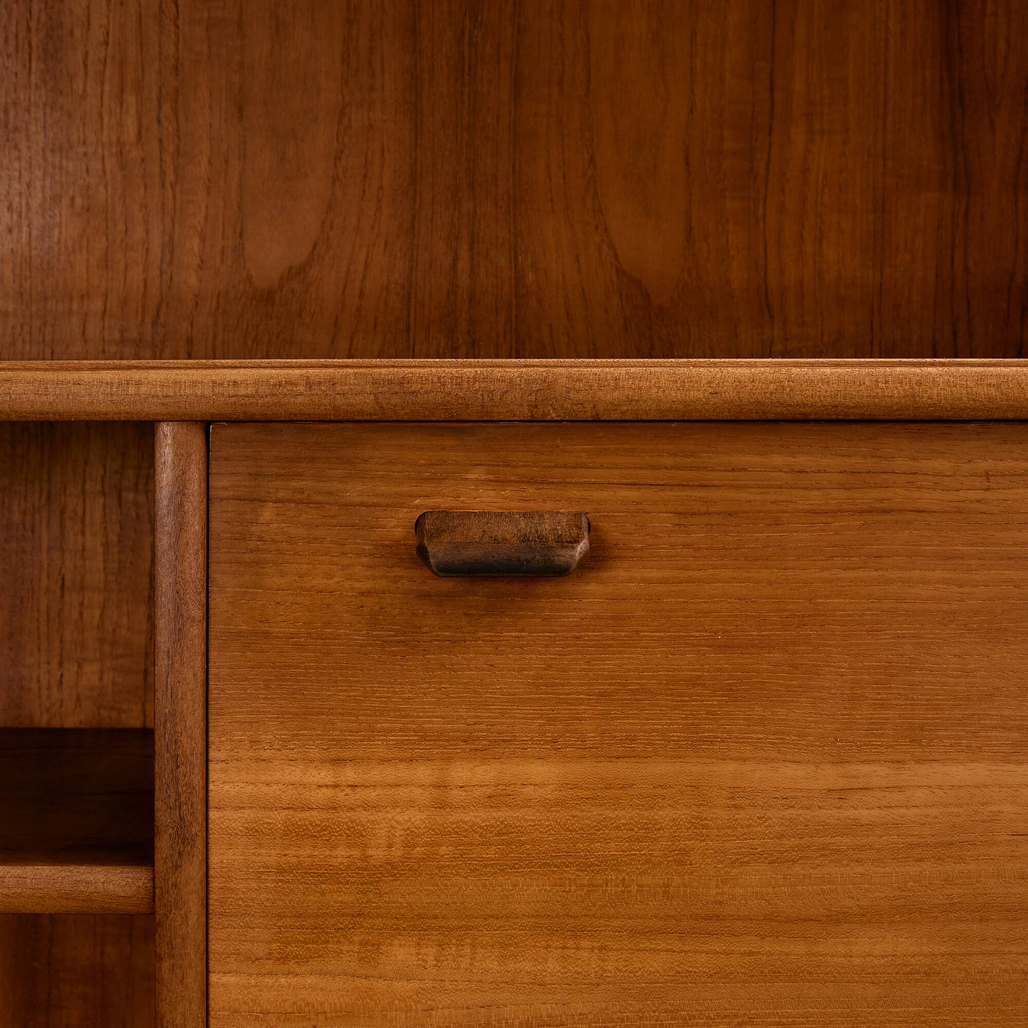 Mid-Century Teak Highboard with Sculpted Legs, Storage and Glass Shelf, 1960s