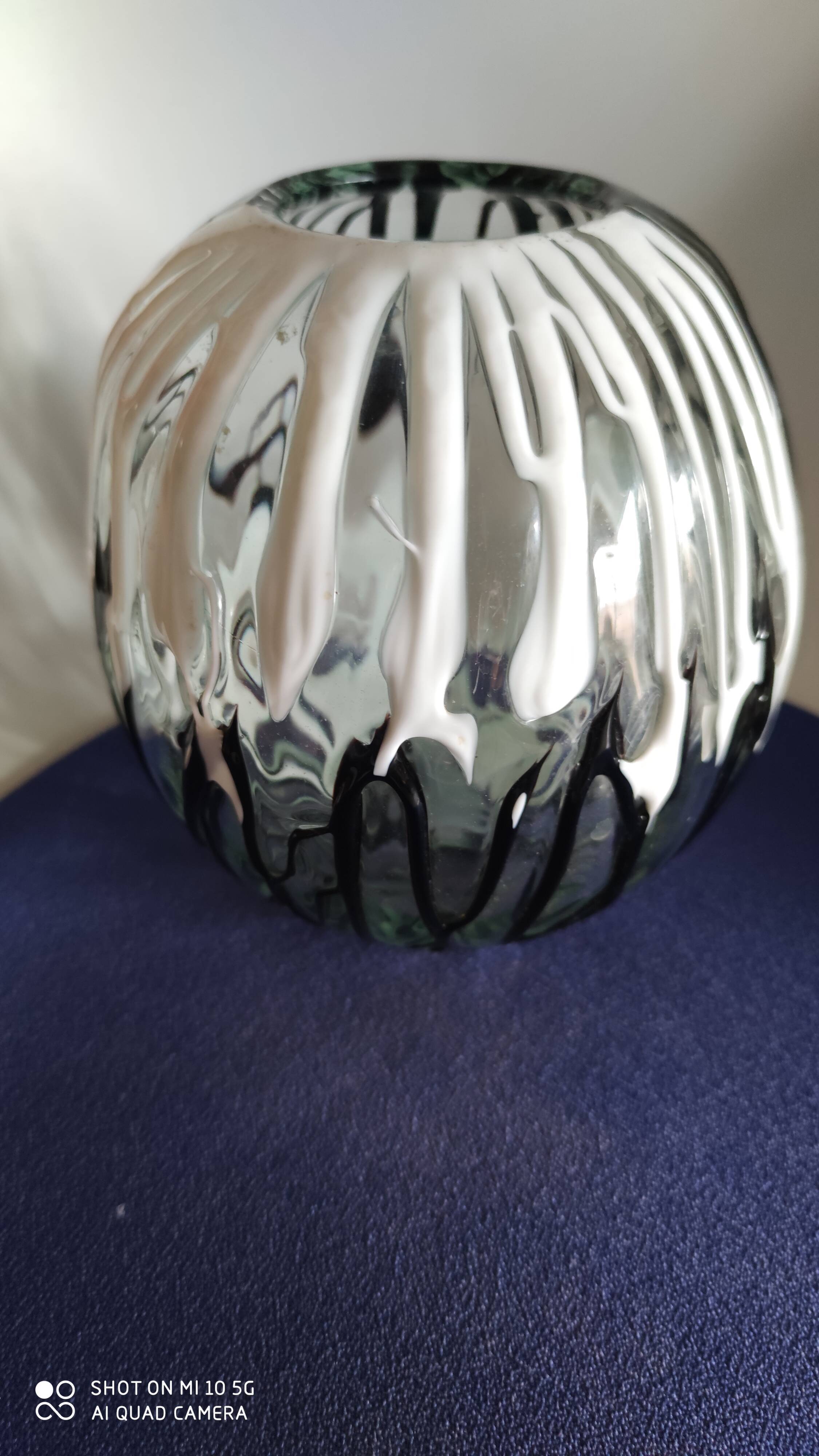 Spherical vase in glass and glass paste, circa 1970