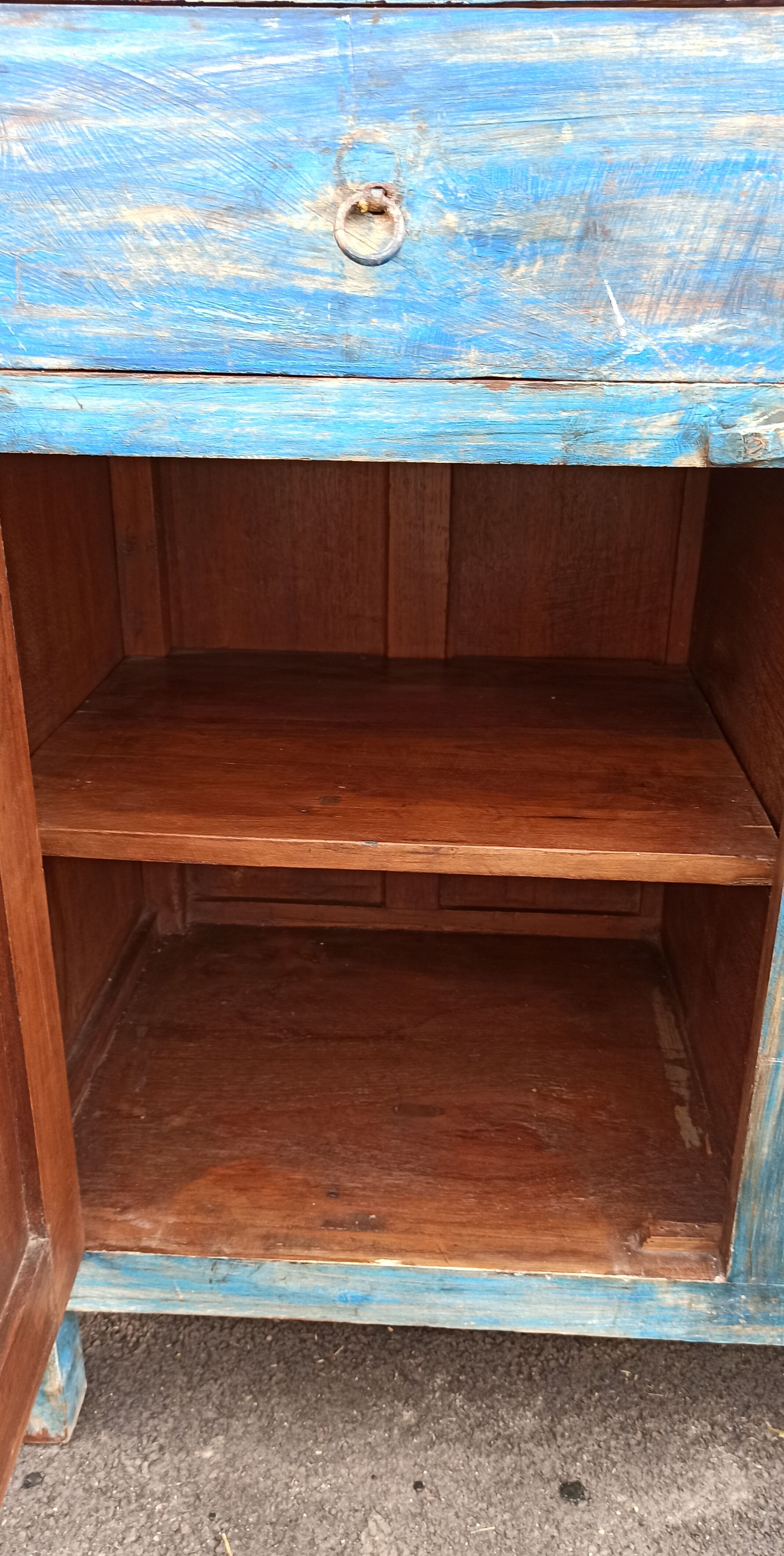 Blue wooden buffet with 2 drawers and 2 doors