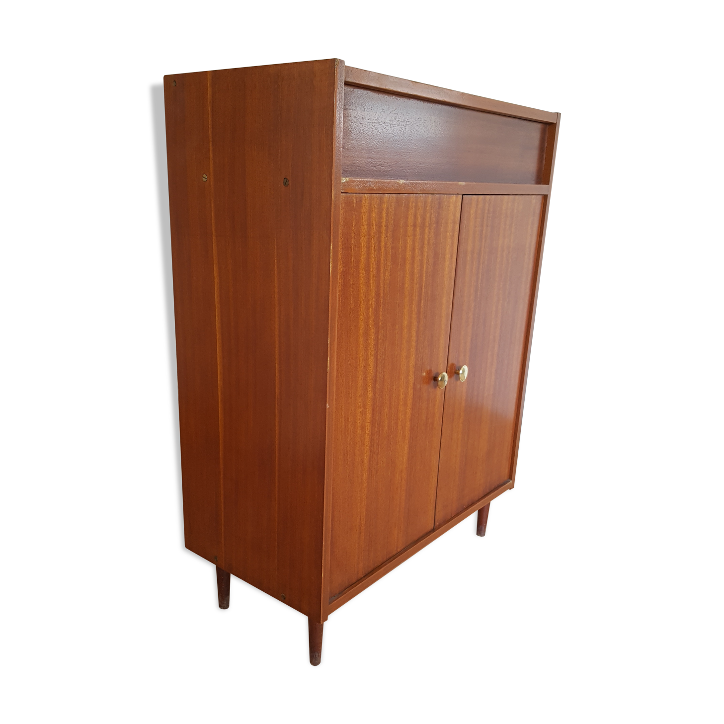 Shoe cabinet