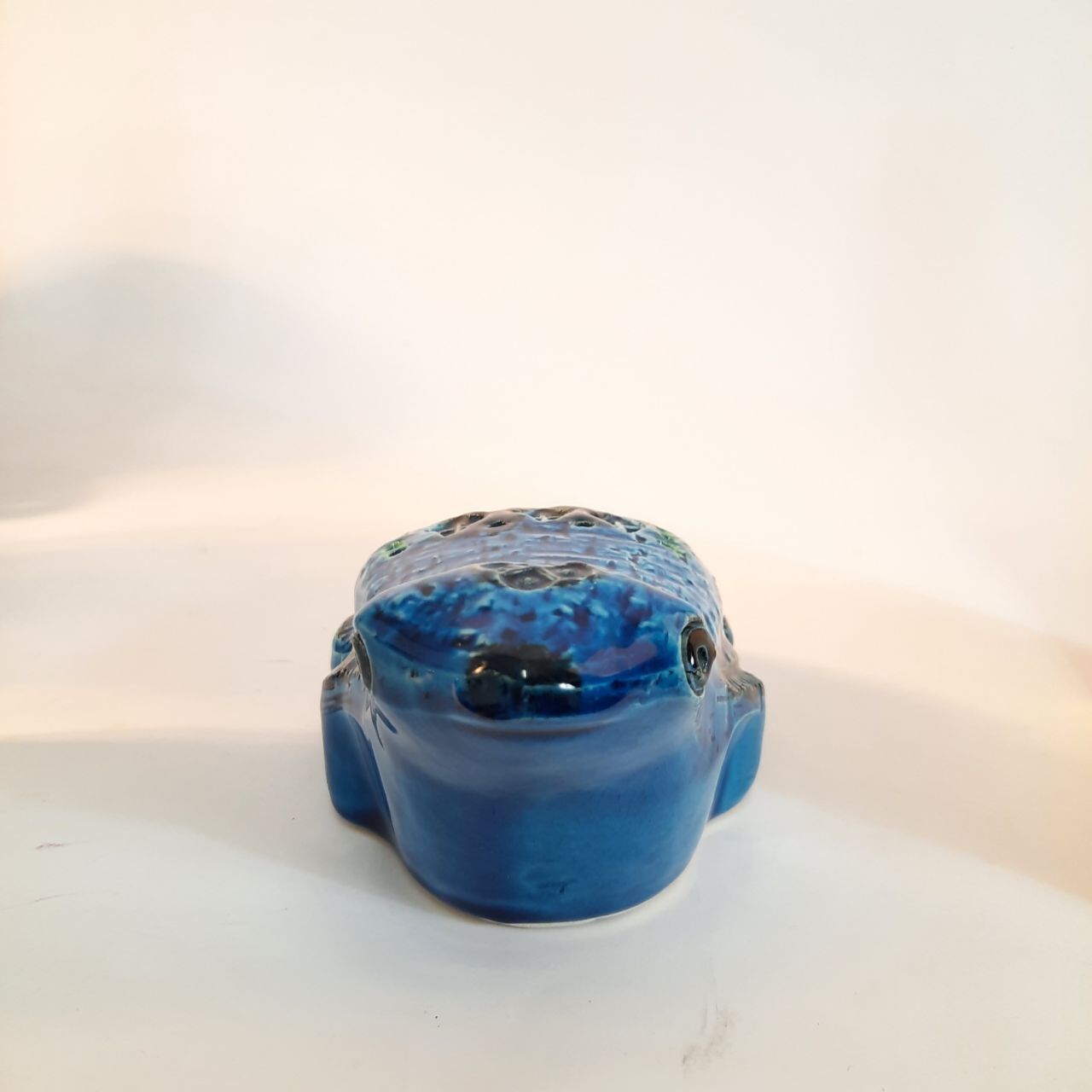 Vintage frog statue, Aldo Londi for Bitossi, Rimini blue series.