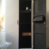 Vintage wardrobe 60'feet compass