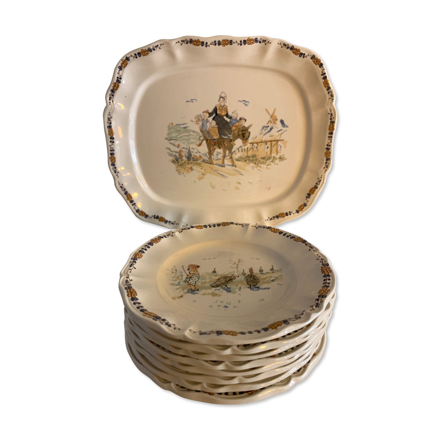 8 dessert plates and service dish Sarreguemines Les Enfants Richard