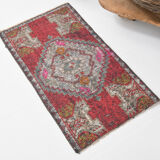 Tapis turc rouge 90x48cm