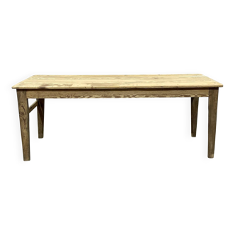 19th century farmhouse table in raw fir and chestnut