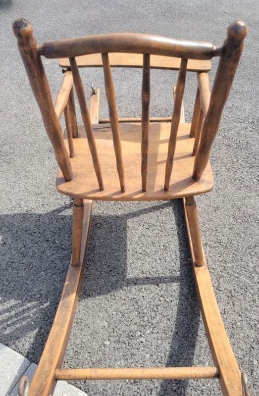 Chaise à bascule