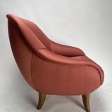 Mid-Century Armchair in Pink Satin in the style fo Gio Ponti, Italy, 1950s
