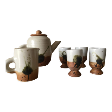 Service Pottery of the Dove
