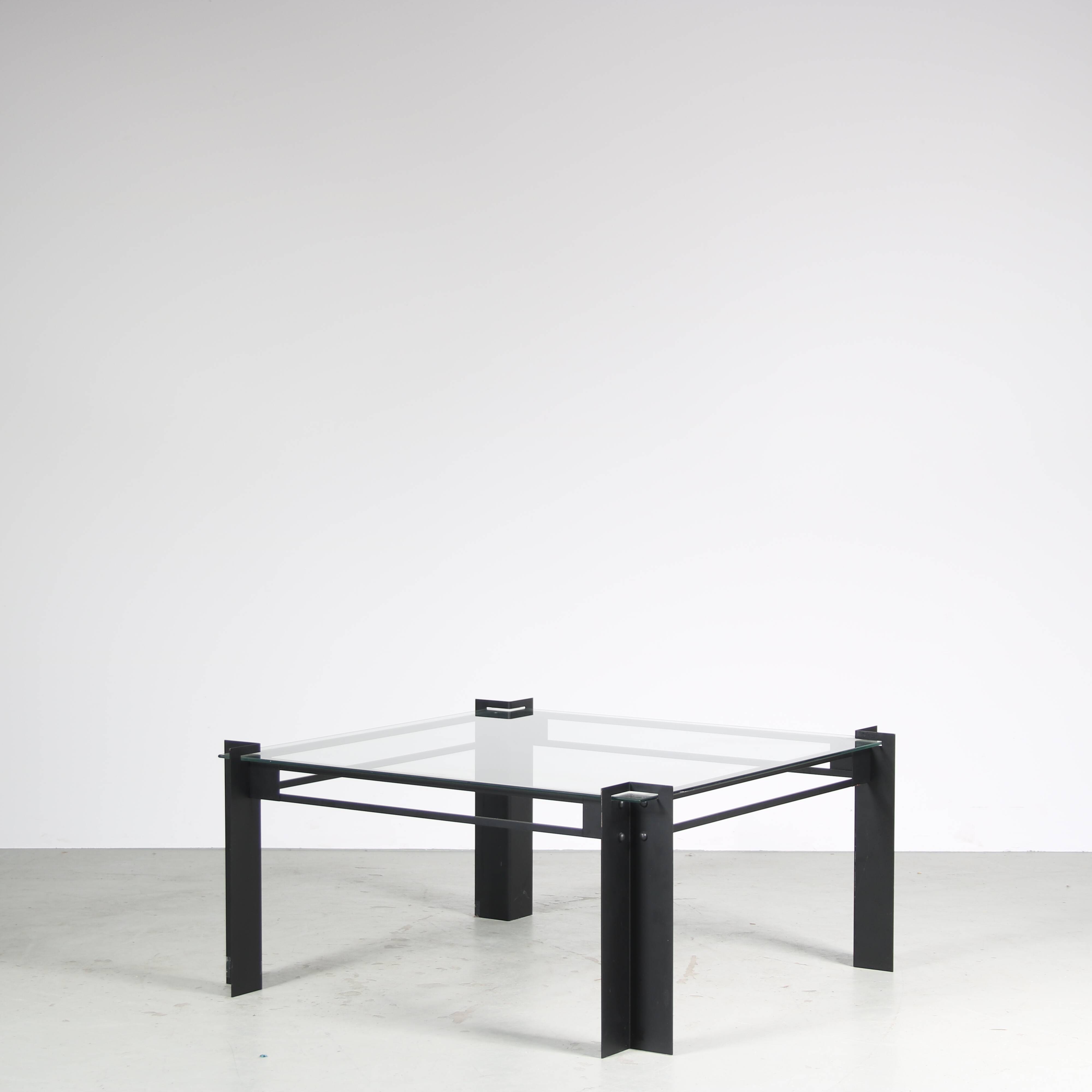 1980s Square Dutch design coffee table