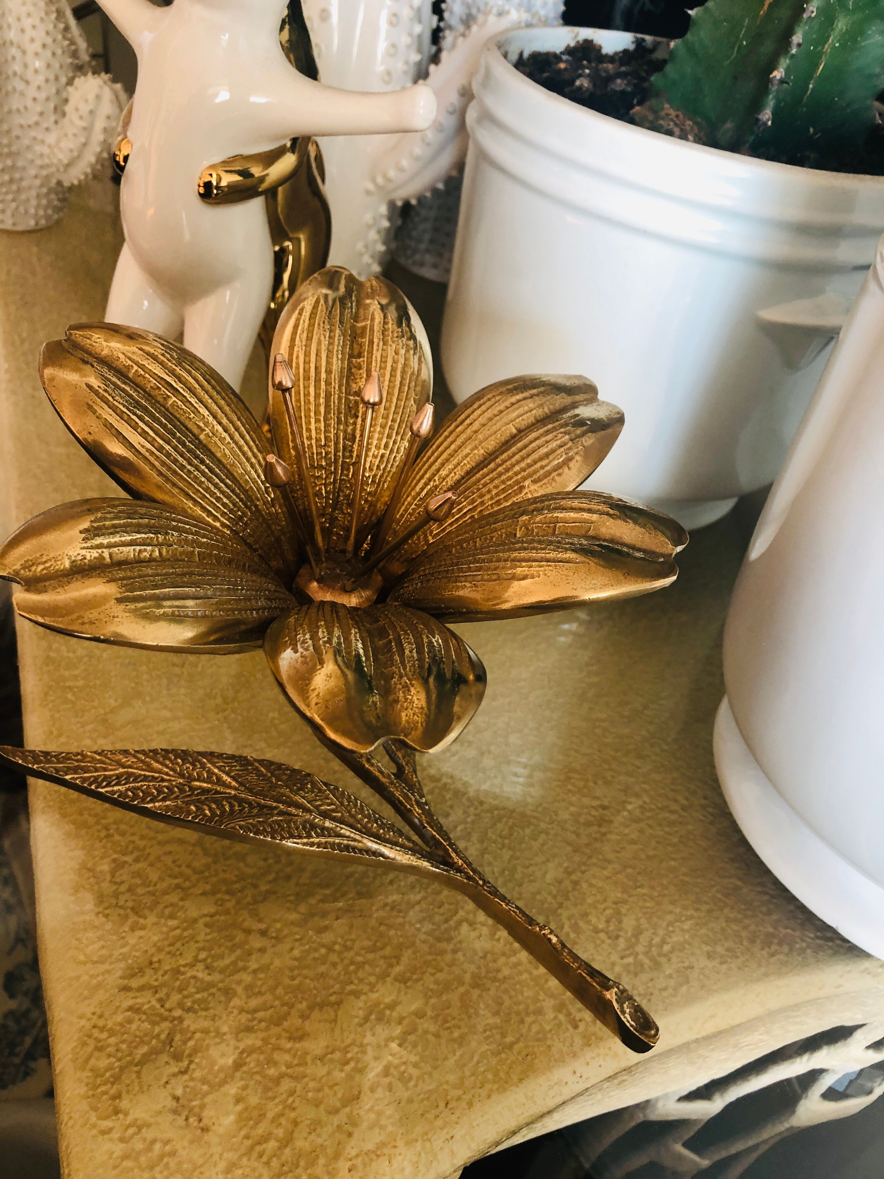 Golden brass flower ashtray