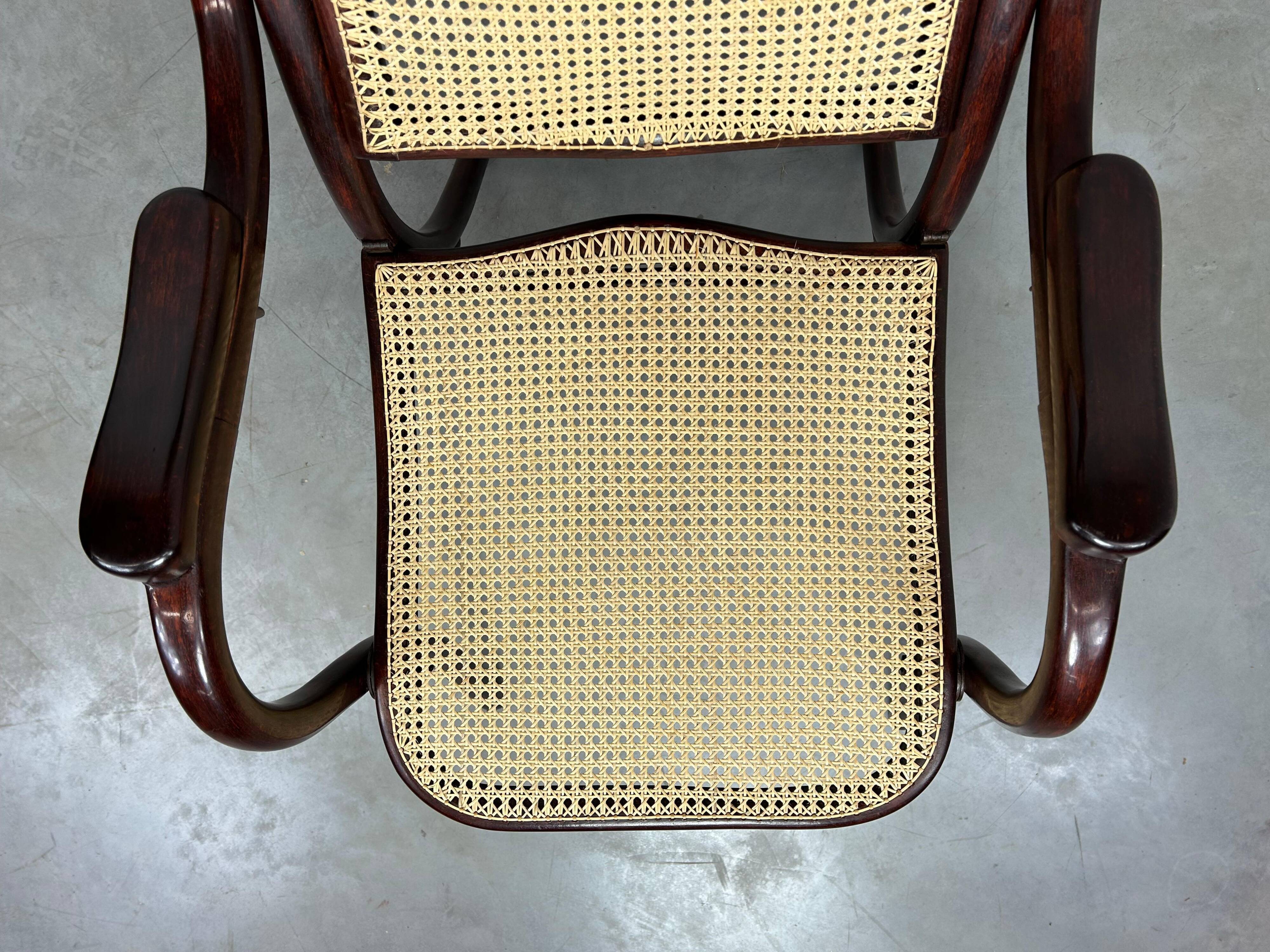 Chaise longue pliante très rare n°1 par Thonet