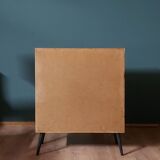 Meuble sur pieds inclinés, Suède, années 1960