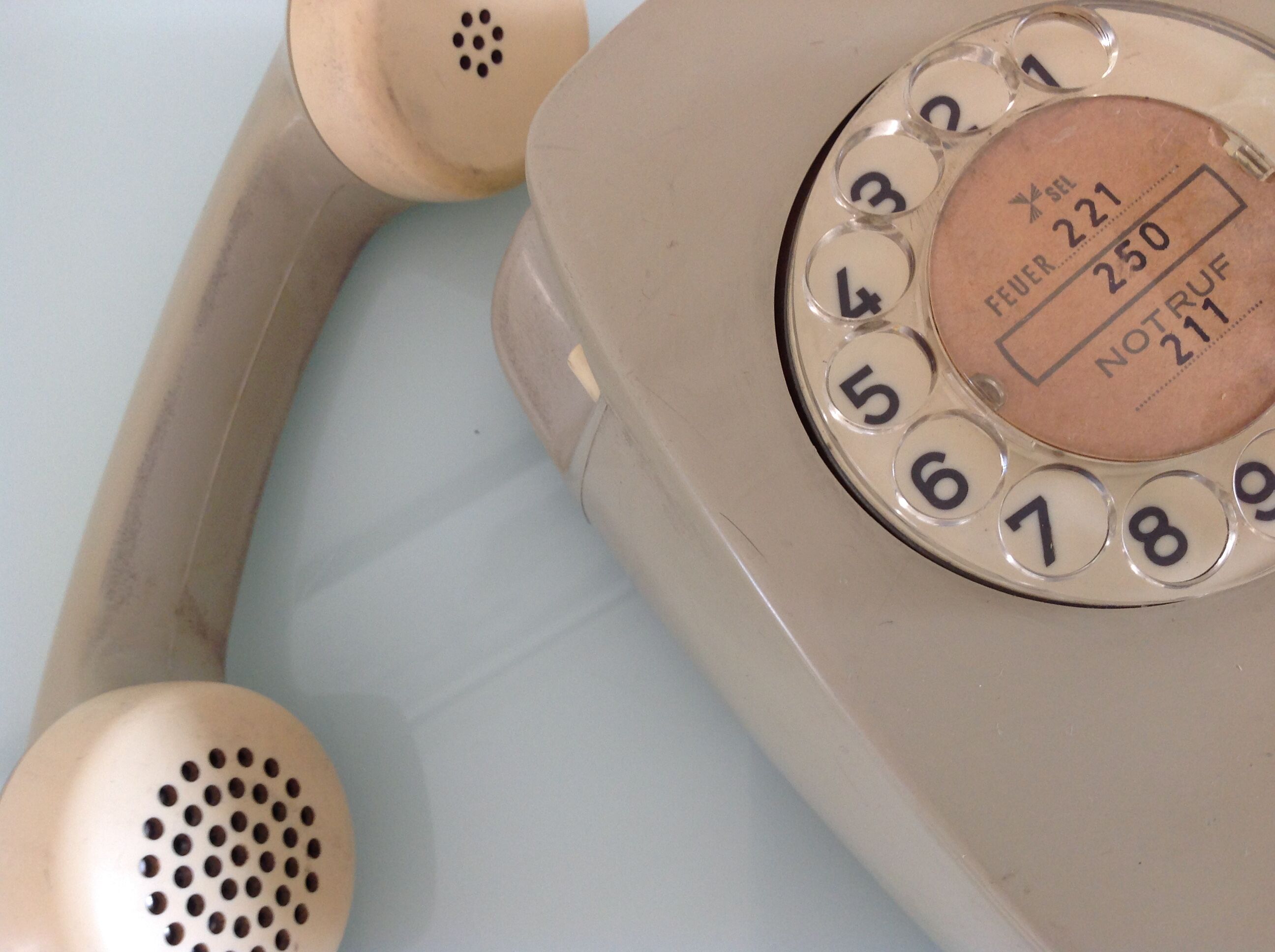 Wall workshop telephone vintage