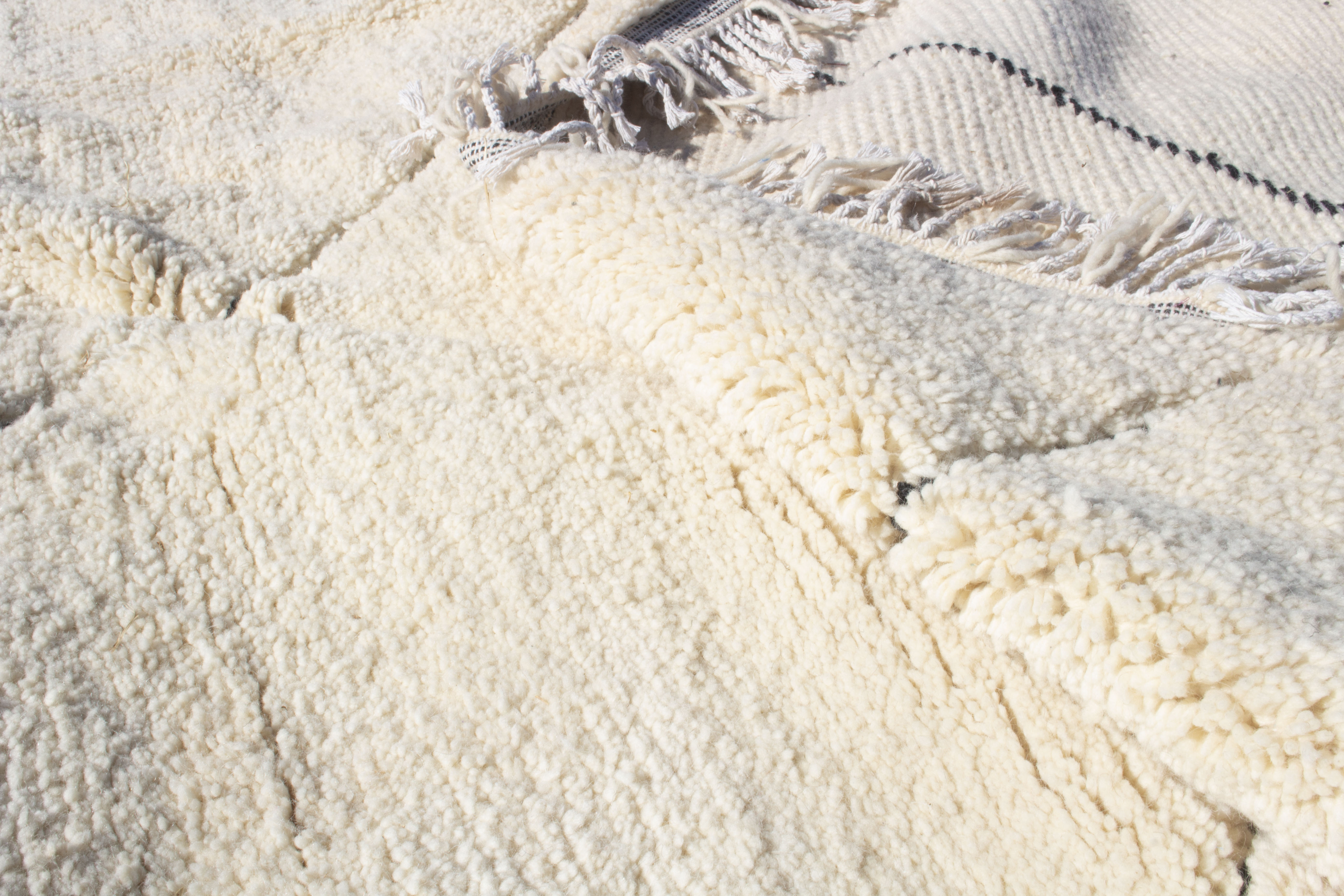 Tapis marocain beni ourain 274x366 cm