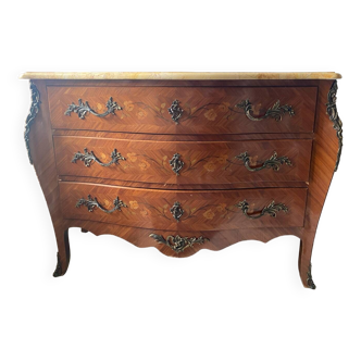 Rosewood chest of drawers
