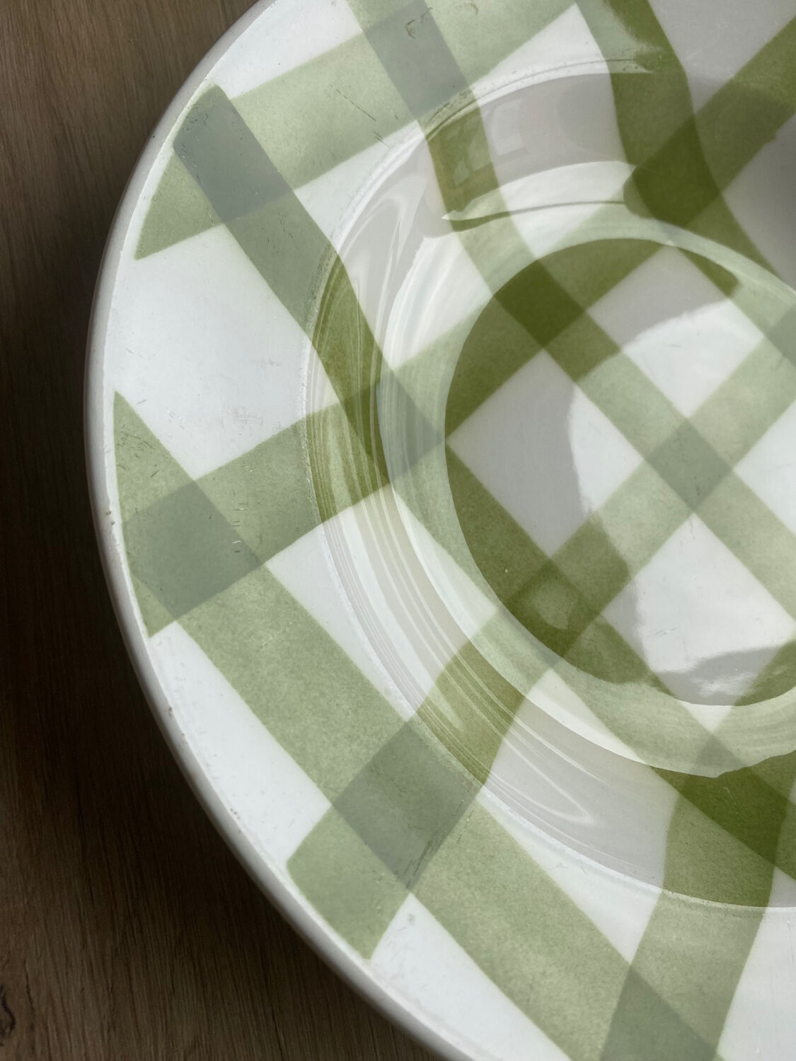 Checkered plates