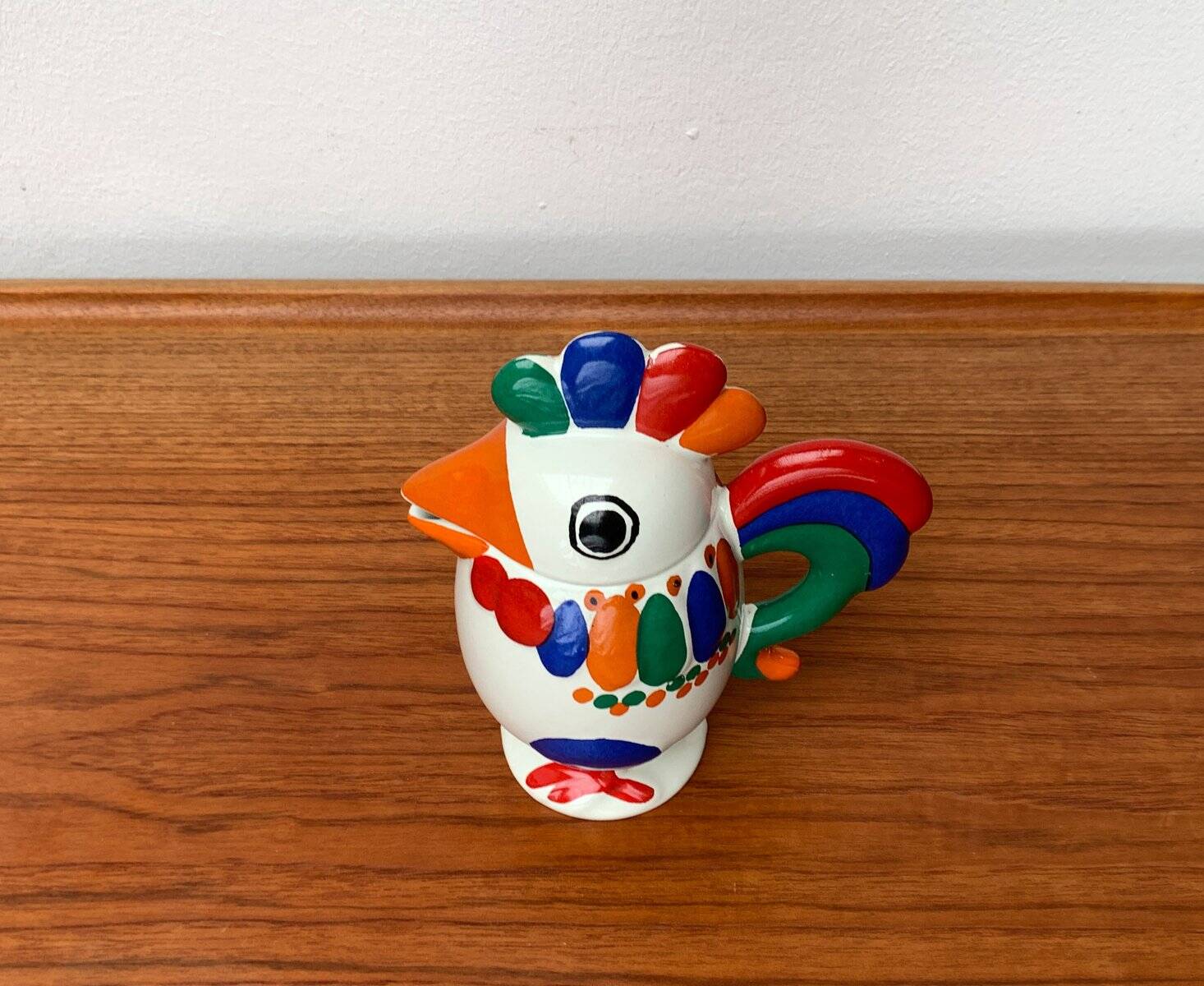 Vintage ceramic teapot or coffee pot chicken, 1970s.