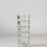 Vase en verre épais.